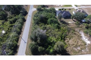 880 GULF LANE, LEHIGH ACRES, FL 33974 - MLS#MFRO6407871