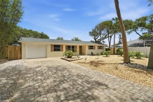 1 CARLEY CIRCLE, NEW SMYRNA BEACH, FL 32169 - MLS#MFRO6407928
