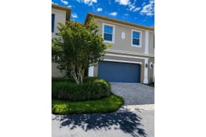 387 EVENING SKY DRIVE, OVIEDO, FL 32765 - MLS#MFRO6407941