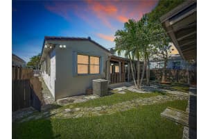 821 83RD ST, MIAMI BEACH, FL 33141 - MLS#MFRO6408077