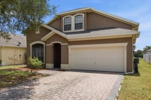 523 LAKE DAVENPORT CIRCLE, DAVENPORT, FL 33837 - MLS#MFRO6408138