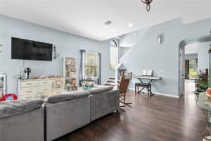 523 LAKE DAVENPORT CIRCLE, DAVENPORT, FL 33837 - MLS#MFRO6408138