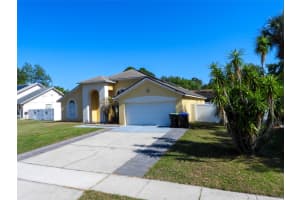 8035 COUNTRY RUN PARKWAY, ORLANDO, FL 32818 - MLS#MFRO6408173