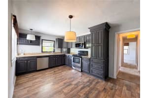 2228 ORANGE AVENUE, SARASOTA, FL 34234 - MLS#MFRO6408224