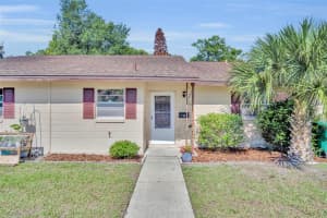 2 VILLA VILLAR COURT, DELAND, FL 32724 - MLS#MFRO6408242