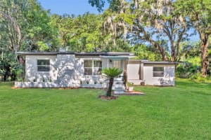 2400 ORANGE AVENUE, SANFORD, FL 32771 - MLS#MFRO6408392