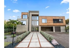 2945 PYRULA DRIVE, LONGBOAT KEY, FL 34228 - MLS#MFRO6408404