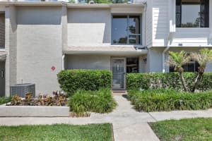 121 CROWN POINT CIRCLE, LONGWOOD, FL 32779 - MLS#MFRO6408433