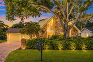 1944 LEVINE LANE, CLEARWATER, FL 33760 - MLS#MFRO6408546
