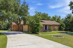 3021 PINEWOOD COURT, KISSIMMEE, FL 34746 - MLS#MFRO6408584