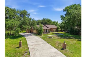 3021 PINEWOOD COURT, KISSIMMEE, FL 34746 - MLS#MFRO6408584