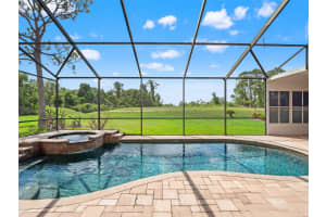 2394 HUNTINGDALE LANE, OVIEDO, FL 32765 - MLS#MFRO6408624