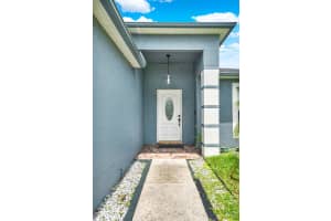 10707 PALAISEAU COURT, ORLANDO, FL 32825 - MLS#MFRO6408658