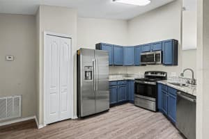 8187 WOODVINE CIRCLE, LAKELAND, FL 33810 - MLS#MFRO6408679