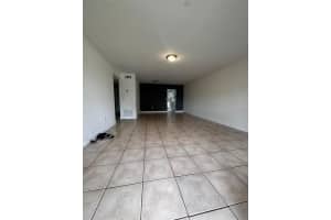 725 NORTHLAKE BOULEVARD, ALTAMONTE SPRINGS, FL 32701 - MLS#MFRO6408737