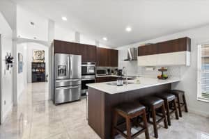 6847 BOUGANVILLEA CRESCENT DRIVE, ORLANDO, FL 32809 - MLS#MFRO6408753
