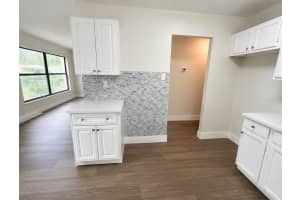 2146 AARON AVENUE, ORLANDO, FL 32811 - MLS#MFRO6408769