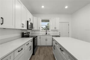 2451 18TH STREET, SANFORD, FL 32771 - MLS#MFRO6408930