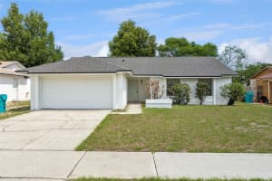 4711 WHITE WILLOW LANE, ORLANDO, FL 32808 - MLS#MFRO6408931
