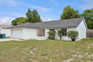 4711 WHITE WILLOW LANE, ORLANDO, FL 32808 - MLS#MFRO6408931