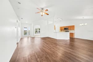 10423 LAKE HASSON CIRCLE, CLERMONT, FL 34711 - MLS#MFRO6409016