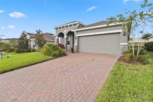 413 SAPPHIRE DRIVE, DAVENPORT, FL 33837 - MLS#MFRO6409066
