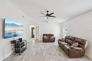 2744 PALM ISLE WAY, ORLANDO, FL 32829 - MLS#MFRO6409069