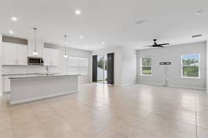 2106 HAVASU FALLS DRIVE, DELAND, FL 32724 - MLS#MFRO6409164