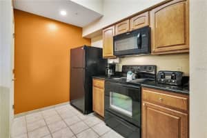 8101 RESORT VILLAGE DRIVE, ORLANDO, FL 32821 - MLS#MFRO6409353