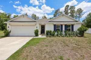 18 Hickory Course Dr, OCALA