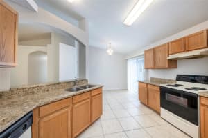 10109 VISTA COVE LANE, ORLANDO, FL 32825 - MLS#MFRO6409464