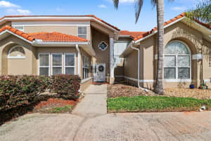 1740 SAINT TROPEZ COURT, KISSIMMEE, FL 34744 - MLS#MFRO6409575