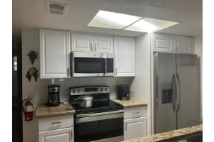 2739 POINCIANA BOULEVARD, KISSIMMEE, FL 34746 - MLS#MFRO6409625
