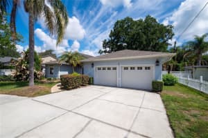 1015 VENETIAN AVENUE, ORLANDO, FL 32804 - MLS#MFRO6409644