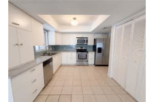 2534 VICTARRA CIRCLE, LUTZ, FL 33559 - MLS#MFRO6409654