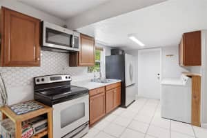 804 ROSALIA DRIVE, SANFORD, FL 32771 - MLS#MFRO6409764