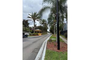 3725 CONROY ROAD, ORLANDO, FL 32839 - MLS#MFRO6409826