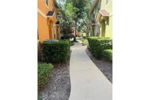 3420 PINE OAK TRL, SANFORD, FL 32773 - MLS#MFRO6409839
