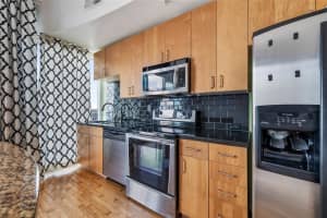155 COURT AVENUE, ORLANDO, FL 32801 - MLS#MFRO6409888