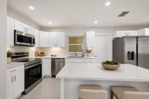 2314 QUEENSWAY ROAD, ORLANDO, FL 32808 - MLS#MFRO6409981