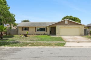 10303 BRIDLEWOOD AVENUE, ORLANDO, FL 32825 - MLS#MFRO6410063