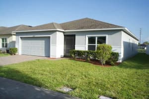 4529 LAKE RUSSELL ROAD, KISSIMMEE, FL 34746 - MLS#MFRO6410072