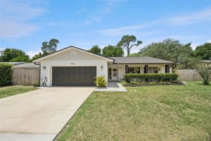 204 DOGWOOD DRIVE, SANFORD, FL 32771 - MLS#MFRO6410169