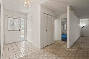 914 SUN KEY COURT, SUN CITY CENTER, FL 33573 - MLS#MFRO6410227