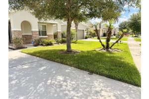 133 PRESTWICK GRANDE DRIVE, DAYTONA BEACH, FL 32124 - MLS#MFRO6410229