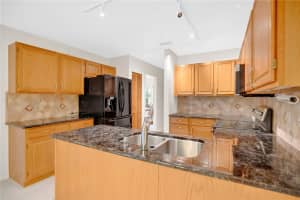 309 OAK LEAF CIRCLE, LAKE MARY, FL 32746 - MLS#MFRO6410365