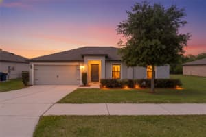 1613 Orne St, MASCOTTE