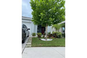 7111 AMELIA COVE COURT, SUN CITY CENTER, FL 33573 - MLS#MFRO6410434