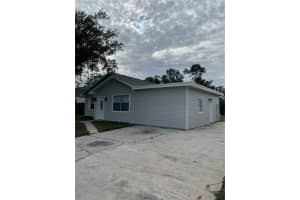 603 MAGGIE CIRCLE, WINTER HAVEN, FL 33880 - MLS#MFRO6410507