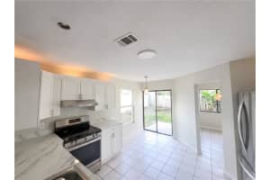 147 CORALWOOD CIRCLE, KISSIMMEE, FL 34743 - MLS#MFRO6410765